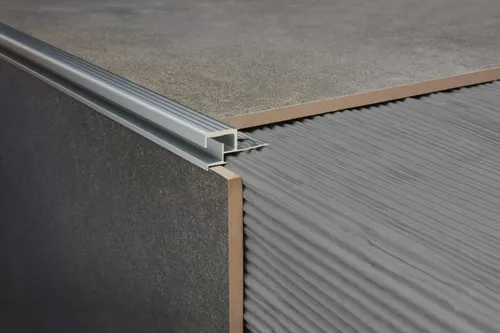 Protector De Escalon Grada Led 3955 Linea Lumiere Atrim