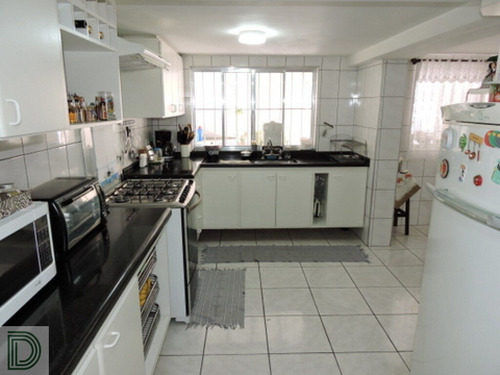 Imagem 8 de 15 de Sobrado Com 4 Dormitórios, Sala 2 Ambientes - Di6600