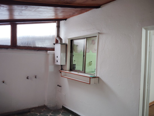 Isabel Riquelme, Casa Dos Pisos, Solida, Pareada