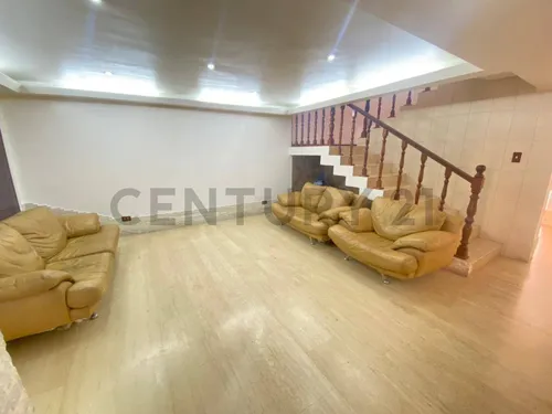 Casa -quinta En El Paraiso