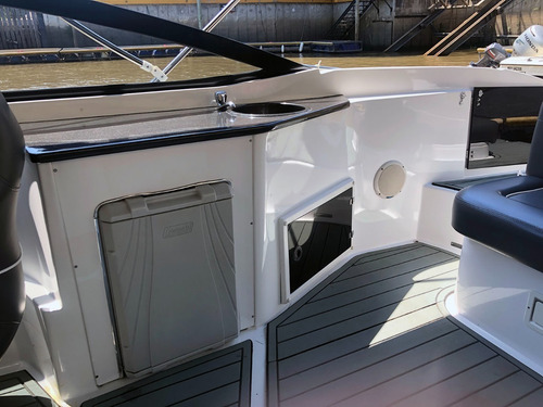 Imagen 6 de 14 de Lancha Cuddy Vision 230 Volvo 200 Hp Webmarine