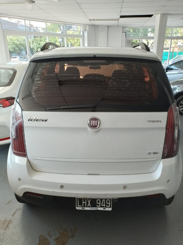 Imagen 5 de 12 de Fiat Idea Essence 1.6 16v