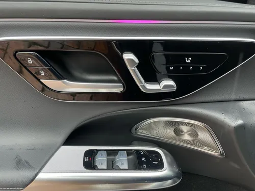 Mercedes-Benz Clase E 300 AMG LINE TP 2,0