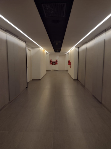 Oficina De Primera Categoria - Centro - Oferta Unica