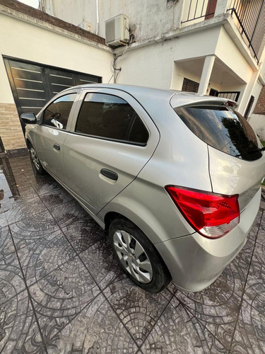 Chevrolet Onix 1.4 Lt