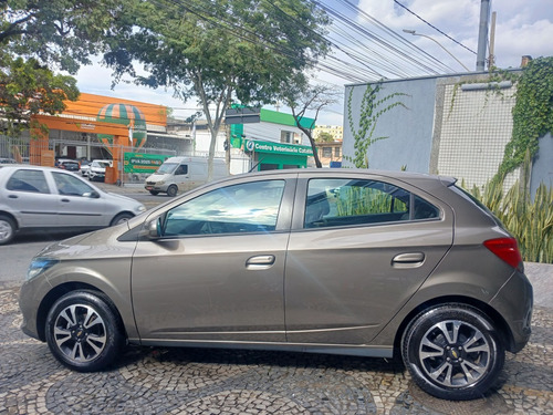 Chevrolet Onix 1.4 MPFI LTZ 8V FLEX 4P MANUAL