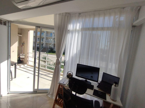 Pilar-km 51,5 El Reparo -2½ Amb-m.lum-balcón Terraza-amenities-cochera-67m2-vig.24hs.