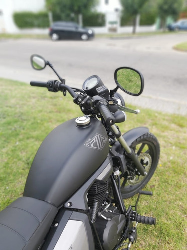Imagen 14 de 18 de Keeway K-light 202 Av 1