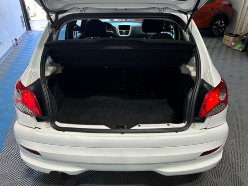 Peugeot 207 1.4 Active 75cv