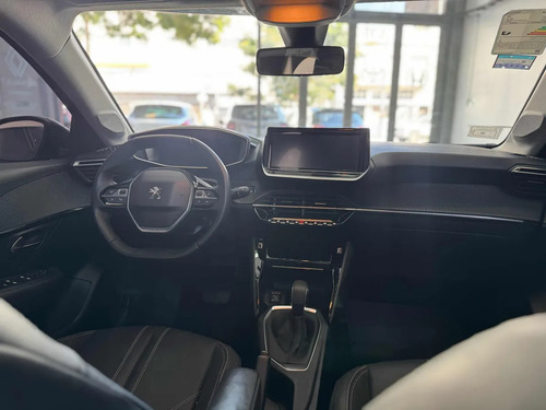 Peugeot 208 1.6l Feline Tiptronic