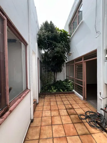 Venta Casa En Letrán Valle