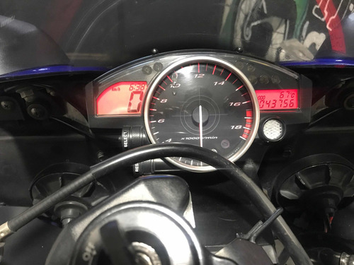 Yamaha Yzf R6