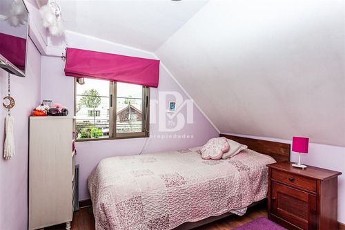 Casa En Venta De 5 Dorm. En Vitacura