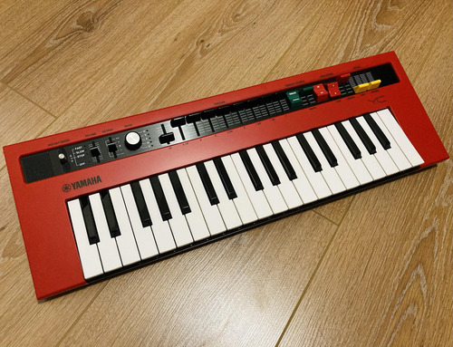 Teclado Musical Yamaha Reface Yc 37 Teclas Rojo 127v Rojo (Usado)