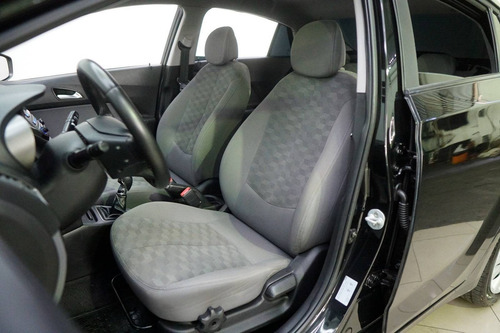 Hyundai Hb20s 1.6 Comfort Plus 16v Flex 4p Manual