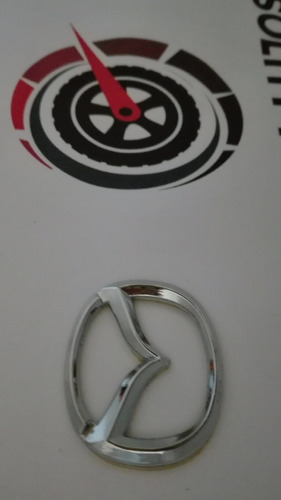 1 Mini Emblema Mazda Universal Timon Tapas Rin 5 Cm X 4 Cm