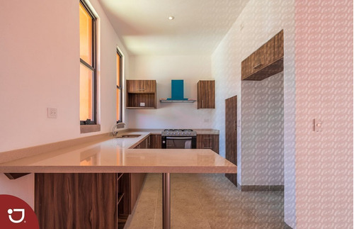 Imagen 10 de 30 de Casa A La Venta En Residencial De San Miguel De Allende, Gua