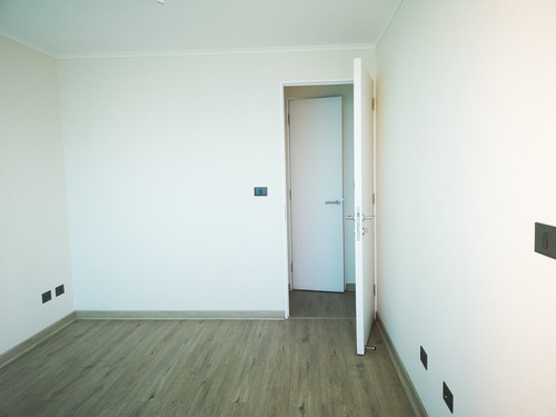 Ref:11076** Depto. Arriendo 2d + 1b A 4 Min Metro Lo Ova