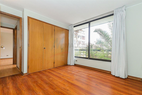 Departamento En Venta De 3 Dorm. En Las Condes