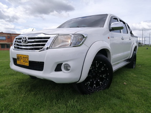 Toyota Hilux 2.500 Cc 4x4 Mt