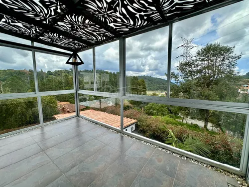 Casa En Arriendo En Altos Del Escobero. Cod A776054