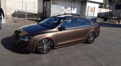 Volkswagen Vento 2.0 Sportline Tsi 200cv 2011