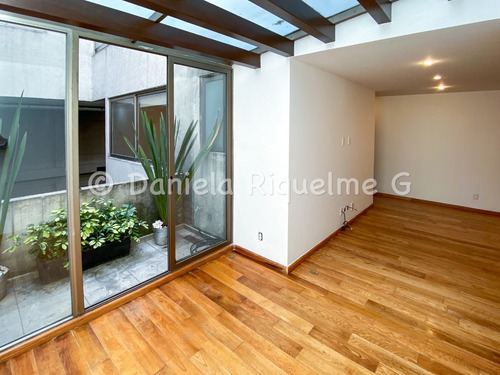 Imagen 12 de 14 de Garden House Con Amplia Terraza Privada