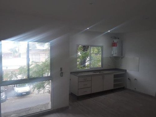 Ph En Venta - 2 Dormitorios 1 Baño - 80mts2 - Morón