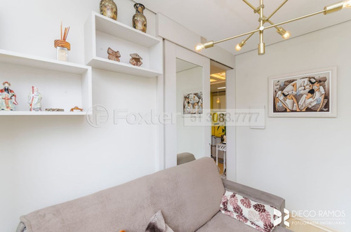 Imagem 16 de 30 de Apartamento, 3 Dormitórios, 50 M², Mário Quintana - 203348
