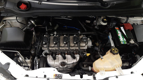 Imagem 11 de 12 de Chevrolet Onix 1.0 Joy Spe/4 Flex Manual