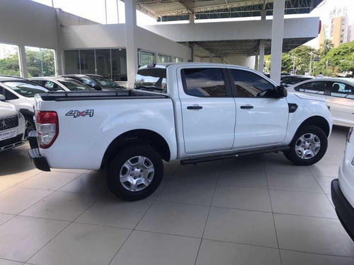 Imagem 6 de 14 de Ford Ranger 2.2 Xls 4x4 Cd 16v Diesel 4p Automático 2017/201