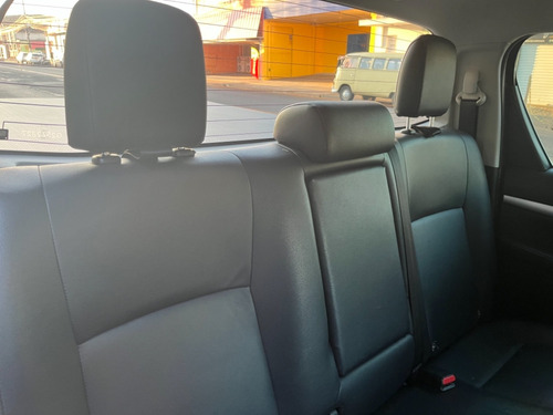 Imagem 10 de 15 de Toyota Hilux Srv 2.8 Branco 2016