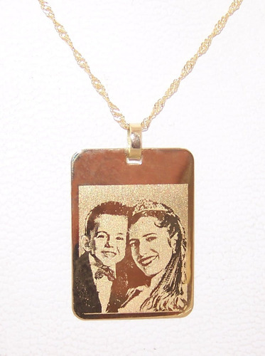 Foto Medalla Oro 18 K Maciza Personalizada 18x25mm 2.4gr
