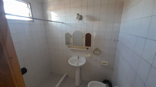 Venta - Casa + Dpto. En Guadalupe Oeste