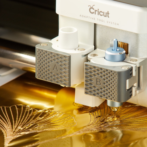 Imagen 3 de 5 de Hojas De Transferencia Foil Cricut Oro 12x12 (8 Piezas)