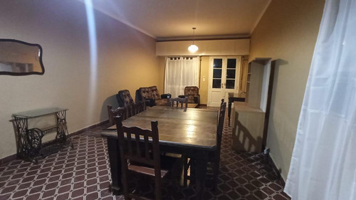 Casa Y Terreno En Venta - 3 Dormitorios 2 Baños - 800 Mts2 - Comandante Nicanor Otamendi