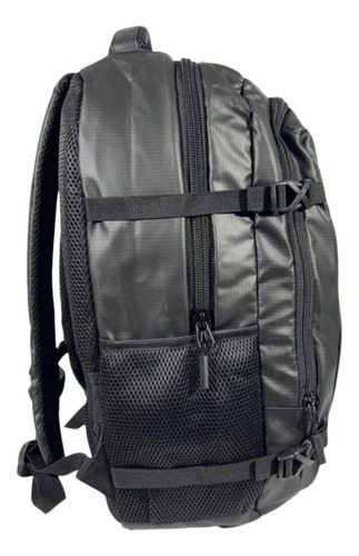 Mochila Porta Notebook 18 Malcolm Pierre Cardin Color Negro Diseño De La Tela Liso