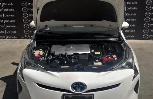Imagen 12 de 13 de Toyota Prius 2017 1.8 Base Cvt