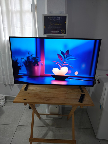 Pantalla Uhd Samsung De 43 Pulgadas Un43cu7000fxzx (Usado)