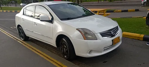 Nissan Sentra 2.0 E