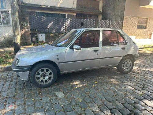 Peugeot 205 - Año 1998 - 5 Puertas - Modelo Gl