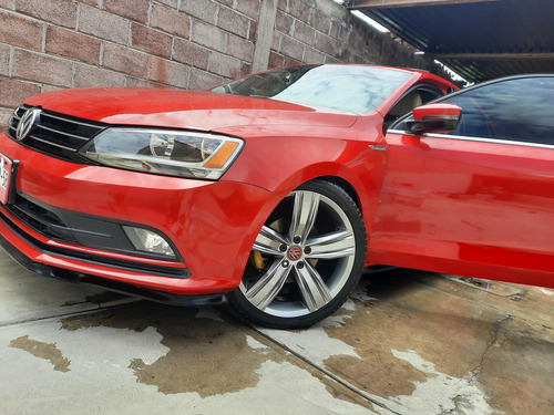 Volkswagen Sedan 1.6
