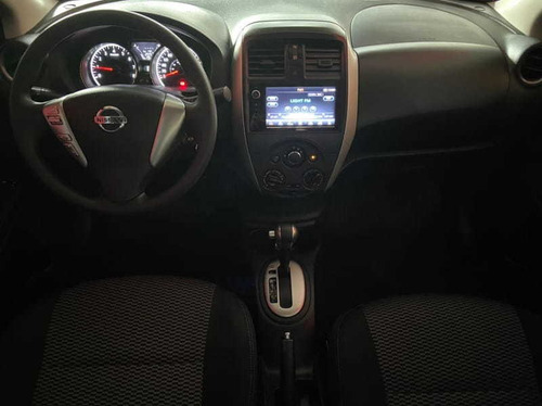 Nissan Versa 1.6 16v Sv Aut