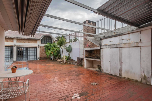 Venta Casa 4 Dor. Serv 3 B Pta.gorda Gge. Piscina
