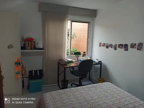 Se Vende Cómoda Casa En La Castellana Primer Piso