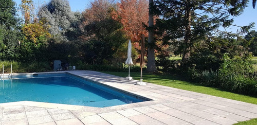 Imagen 2 de 12 de Hermosa Casa En Alto Los Cardales!!!