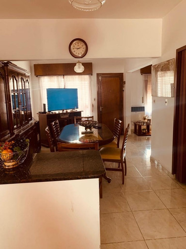 Imagen 18 de 25 de En Venta Casa En 2 Plantas, Ambientes Comodos Y Ventilados.