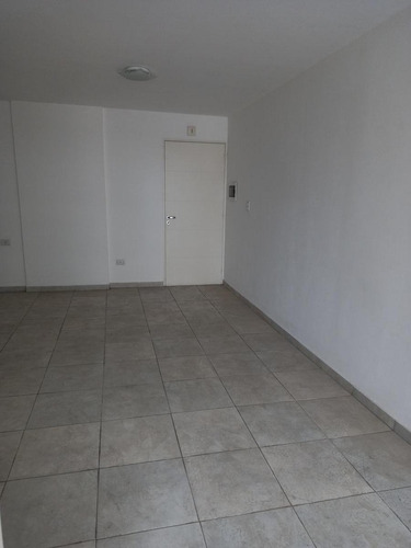 Imagen 4 de 18 de Venta En General Paz Córdoba Depto 1 Dormitorio