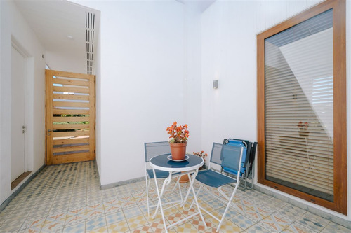 Excelente Casa Con Inmejorable Ubicación En Marbella