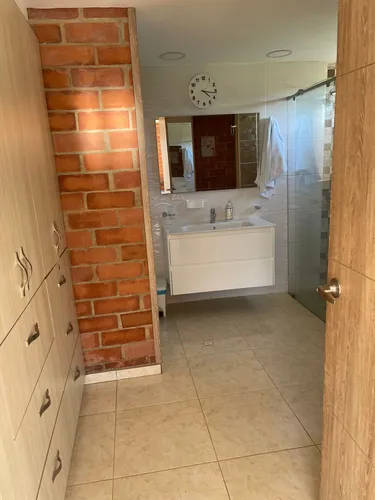 Venta Espectacular Casa Campestre, Precio De Oportunidad. A Puerta Cerrada. De Un Piso; Entre La Cumbre Y Pavas. Lote 1.000 Mtrs.